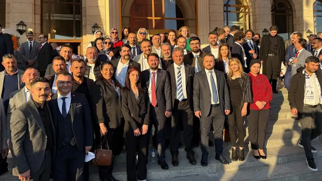 Anahtar Parti 1. Kuruluş Yıldönümünde Malatya Teşkilatından Ankara Çıkarması