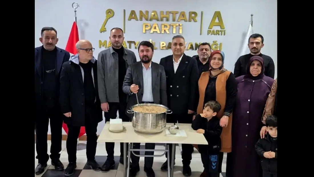 Anahtar Parti Malatya İl Başkanlığı’nda Aşure Bereketi
