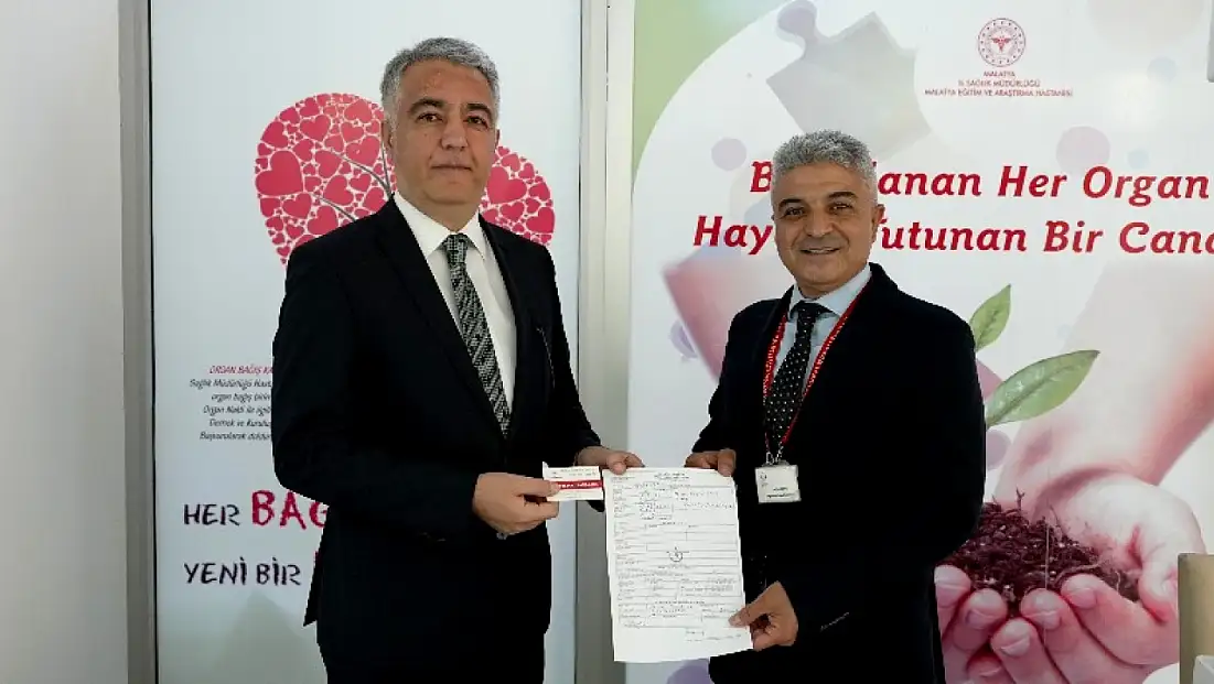 İYİ Parti Yeşilyurt İlçe Başkanı Alper Karakurt’tan Örnek Davranış