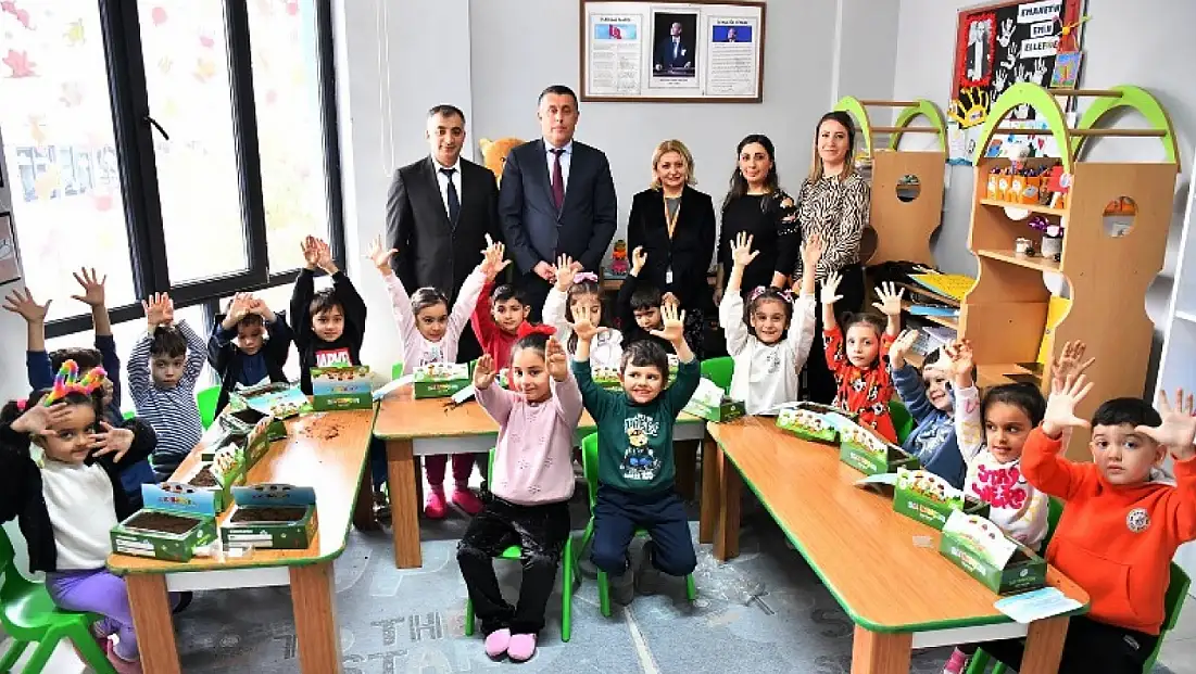 Yeşilyurt’ta Çocuklara Tarım Sevgisi Aşılanıyor