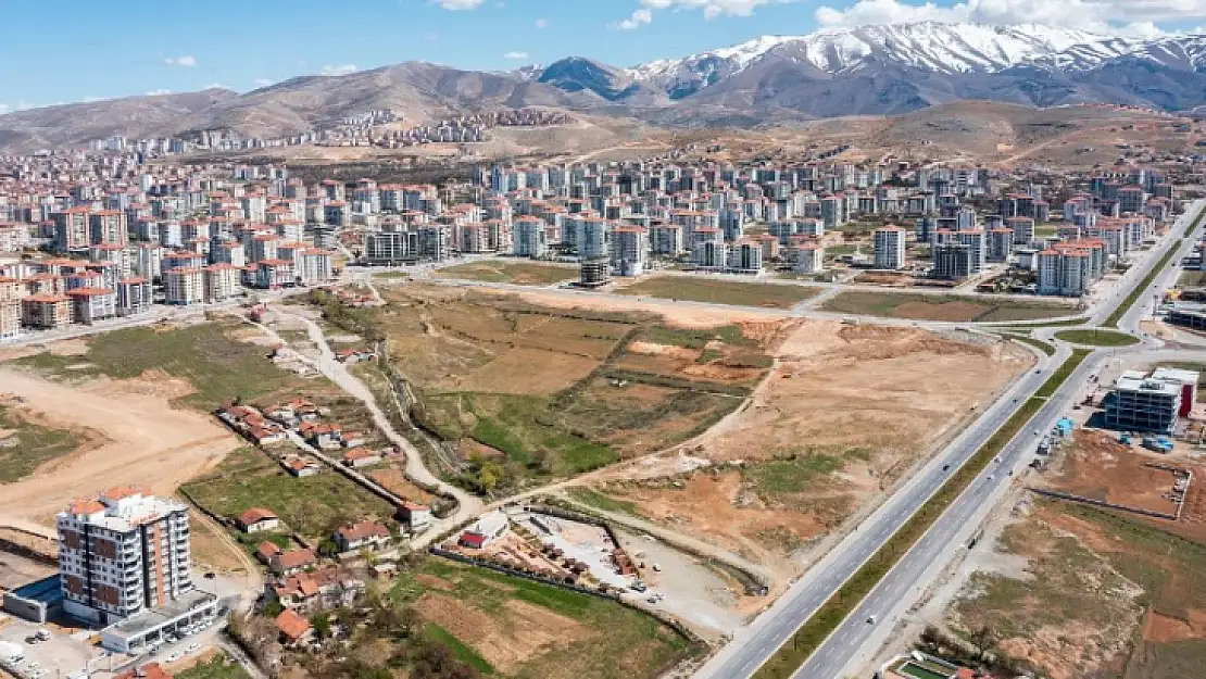100.Yıl Parkının Yer Teslimi Yapıldı
