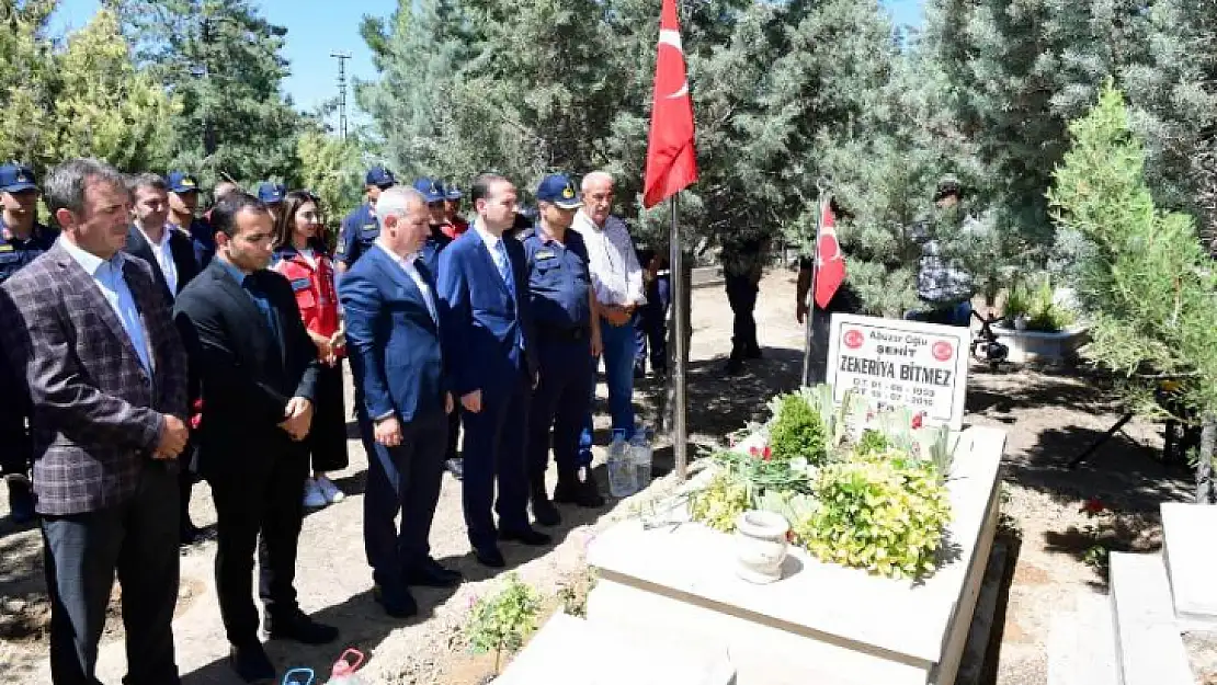 15 Temmuz Şehidi Zekeriya Bitmez Mezarı Başında Dualarla Yâd Edildi