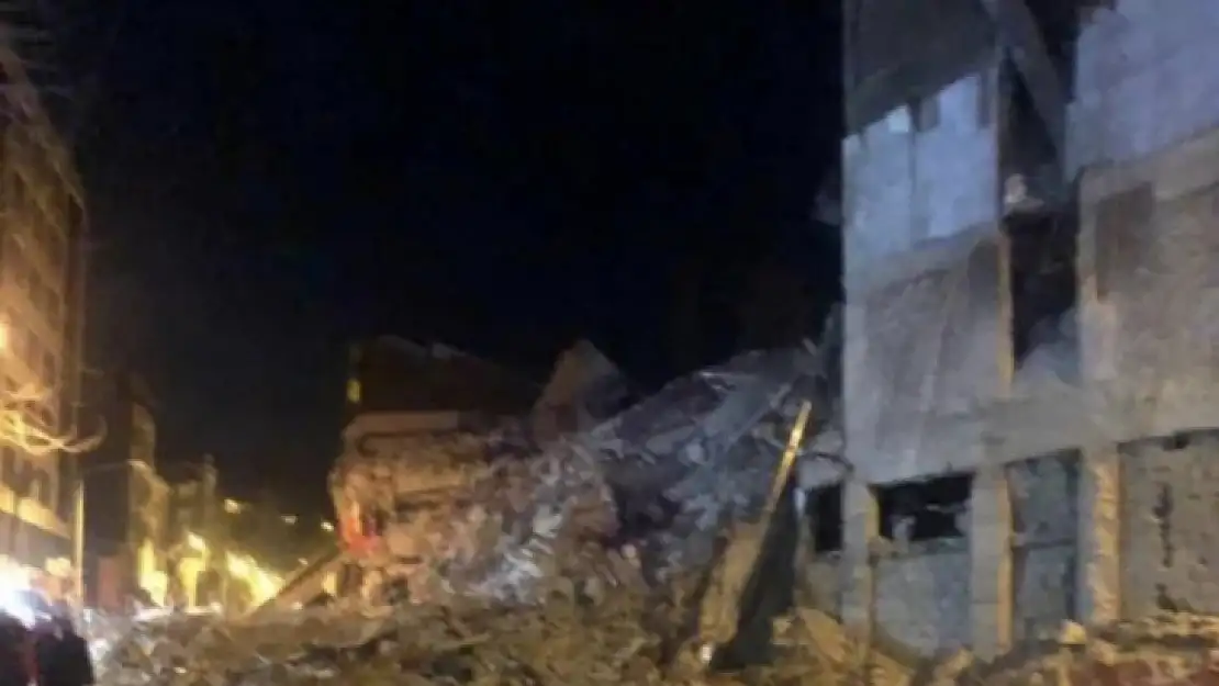 Adıyaman'da deprem! Çevre illerden de hissedildi!