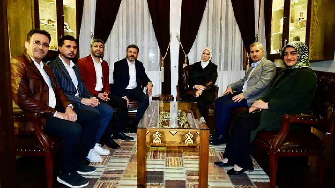 AK Parti Adıyaman Mv. Ahmet Aydın, Tarihi Yeşilyurt Konaklarını İnceledi