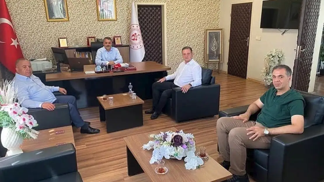 AK Parti'den Göç İdaresi ve Gençlik Spor'a Ziyaret