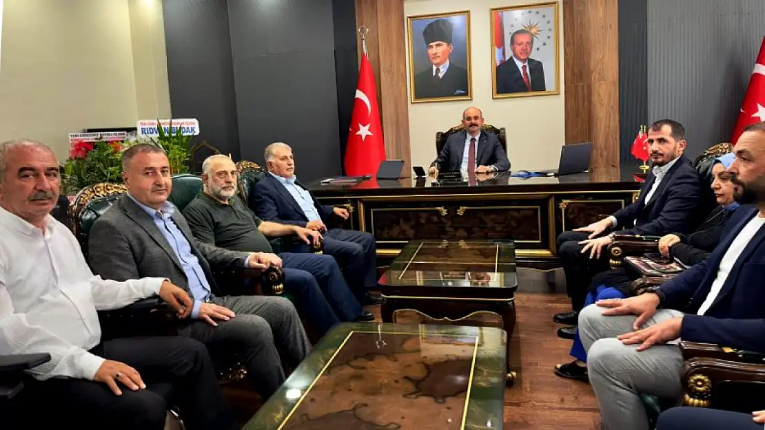 AK Parti Heyetinden Doğanşehir Kaymakamı Sungur'a Hayırlı Olsun Ziyareti