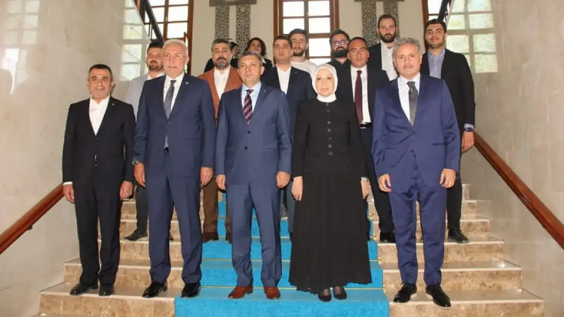 AK Parti Heyetinden Malatya Valisine Ziyaret
