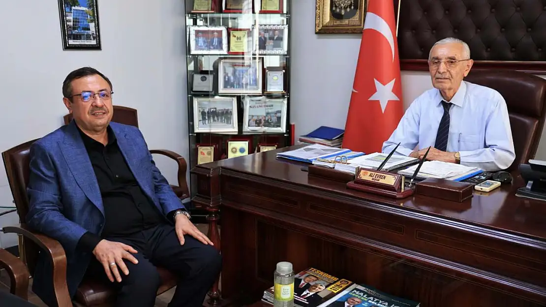 AK Parti İl Bşk. Ali Bakan'dan Esnafa Umut Dolu Ziyaret