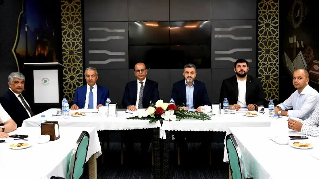 AK Parti İlçe Başkanı Yaylacı: Yeşilyurt'un Kalkınması İçin Kararlılıkla Çalışıyoruz!
