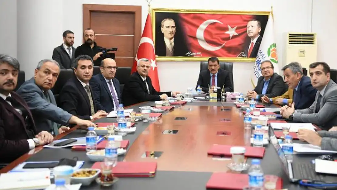 Akçadağ'a Yapılacak Yatırımlar Masaya Yatırıldı