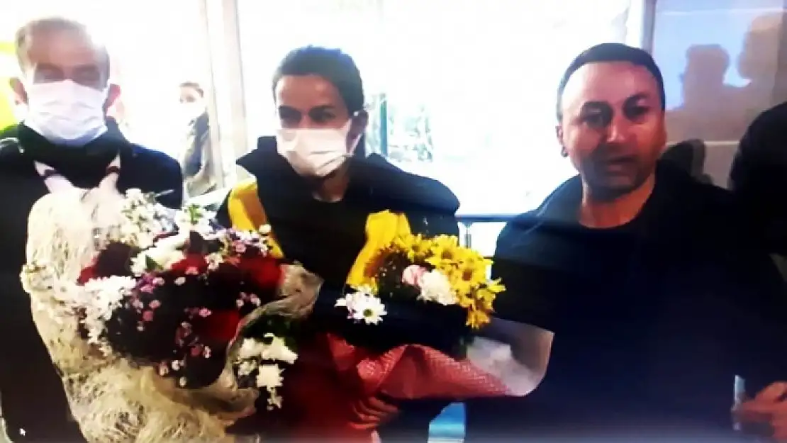 Akçadağ'ın Gururu Hatice Akbaş'a Coşkulu Karşılama!