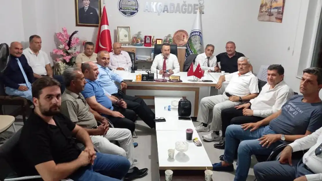 AKÇADAĞDER'e Önemli İsimlerden Ziyaret