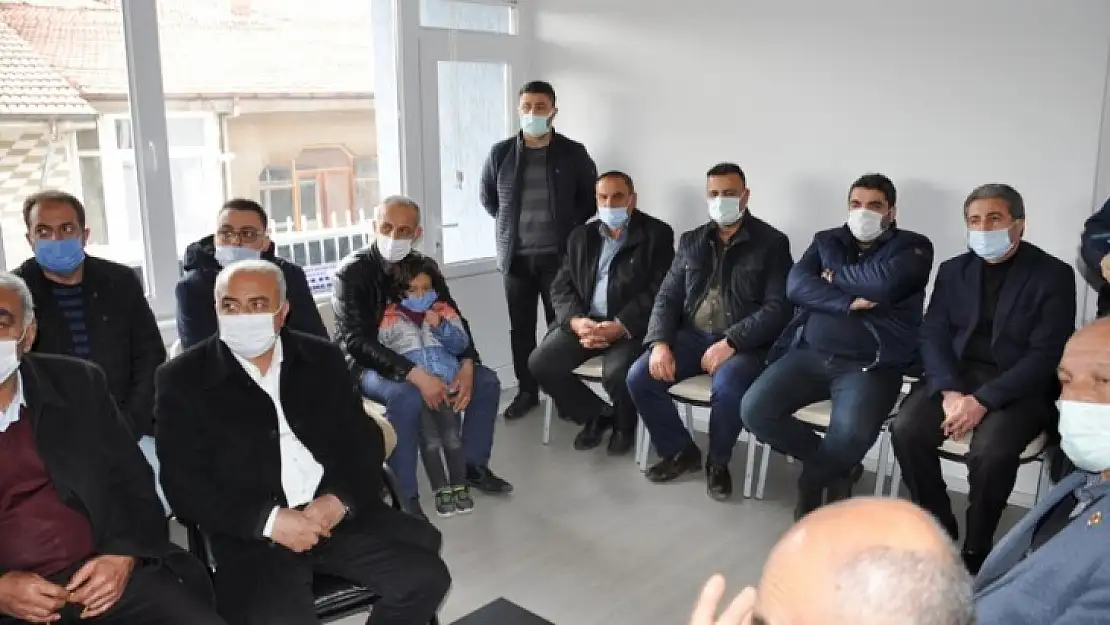 AKÇADAĞDER Kongresinde Başkan Maskar Güven Tazeledi!