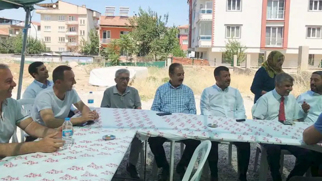 Ali Kapısı'nda Aşure ve Lokma Etkinliği