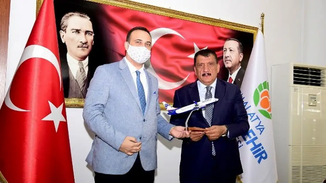 SunExpress Bölge Müdürü Özpekin'den Başkan Gürkan'a Ziyaret