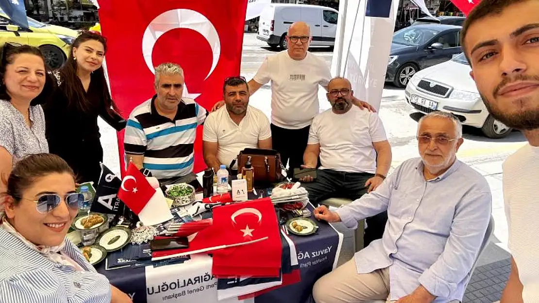 Anahtar Parti Üye Kayıtlarına Yoğun İlgi