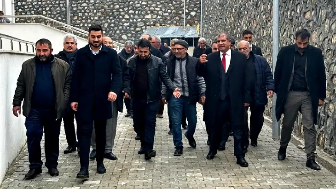 Başkan Adayı Aydın Öztürk, Pütürge'de Seçim Startını Verdi