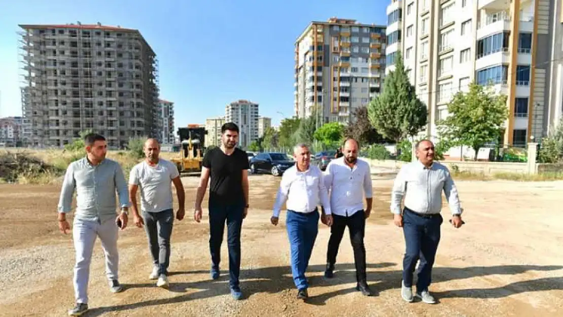 Başkan Çınar, Bostanbaşı Mahallesinde İmar Yollarını İnceledi