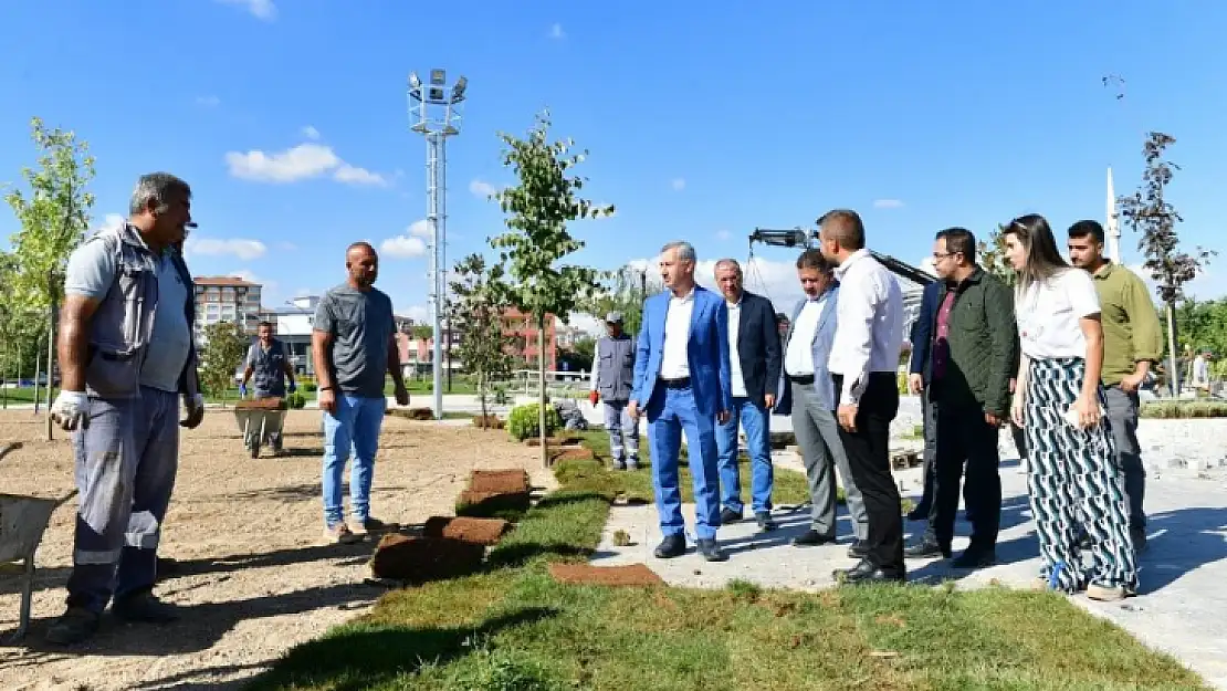 Başkan Çınar'dan Bölge Parkında İnceleme