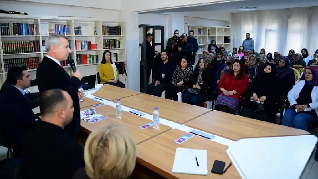 Başkan Çınar, Gündüzbey Mahalle Sakinleriyle Bir Araya Geldi