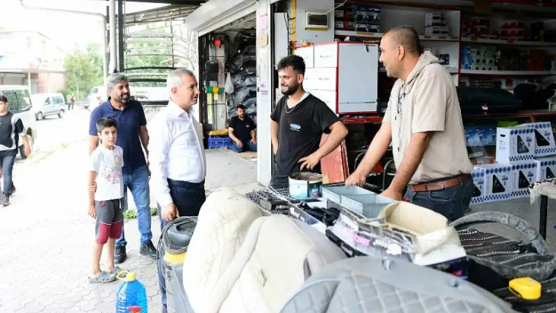 Başkan Çınar' İlçemizi Temiz Tutmak Hepimizin Görevidir'