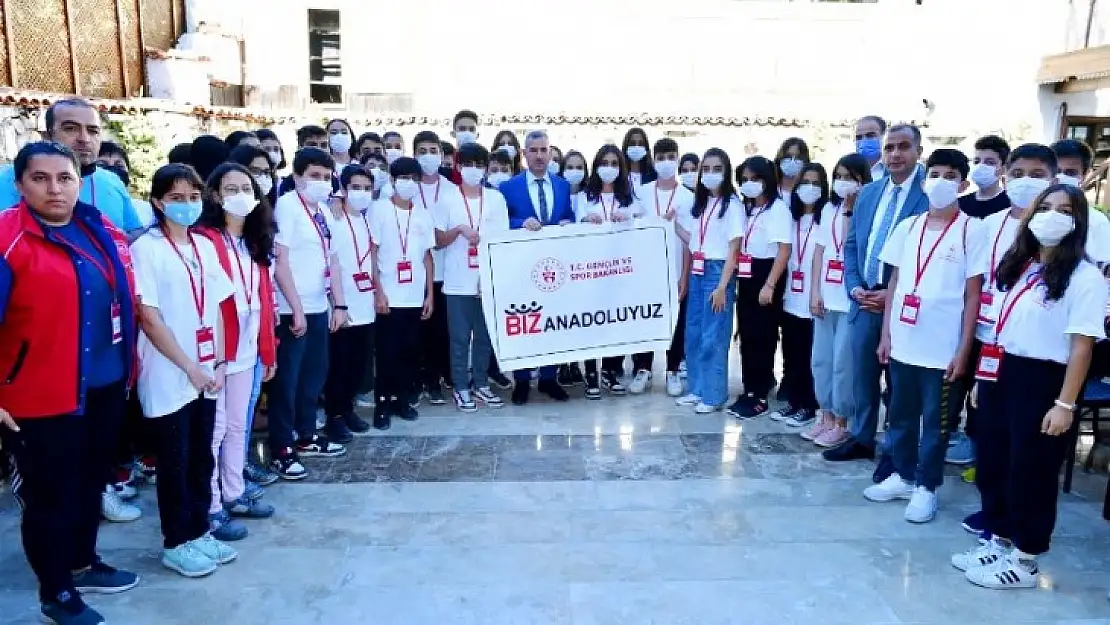 Başkan Çınar, Malatya'ya Gelen Kayseri Öğrenci Grubunu Ağırladı