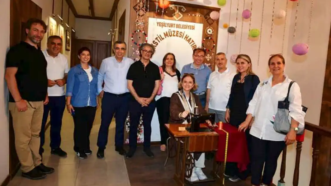Başkan Çınar, Tarihi Yeşilyurt Konakları'nda Özel Misafirlerini Ağırladı