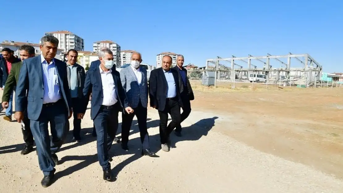 Başkan Çınar, Yakınca Spor Adası İçerisindeki Spor Yatırımlarını İnceledi