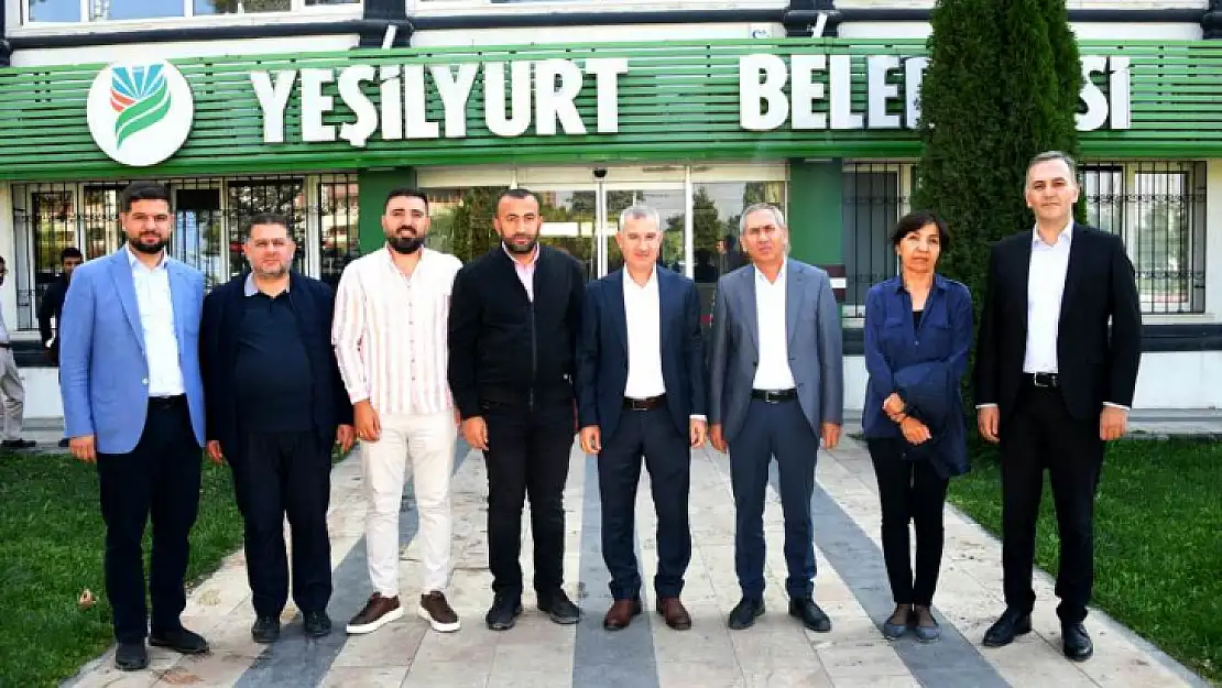 Başkan Çınar Yeşilyurt Belediye Meclisi İmar Komisyonu Üyeleriyle Biraraya Geldi