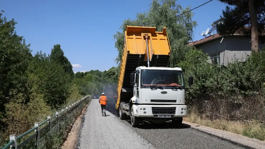 Başkan Güder' Asfaltsız Yolumuz Kalmayacak'