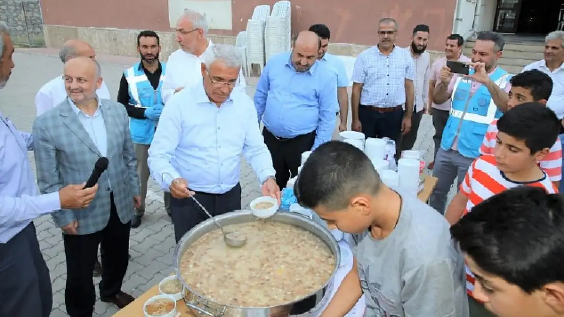Başkan Güder: 'Değerlerimize Sahip Çıkan Gençler Yetiştirmeliyiz'