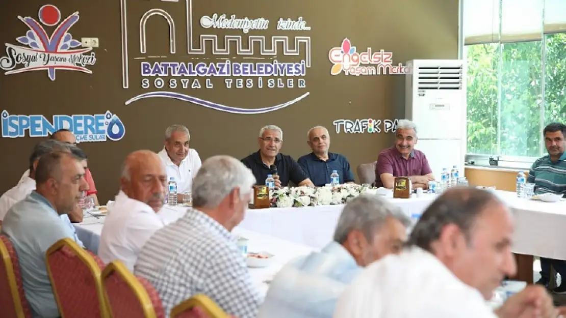 Başkan Güder'den Örnek Babalar Günü Buluşması