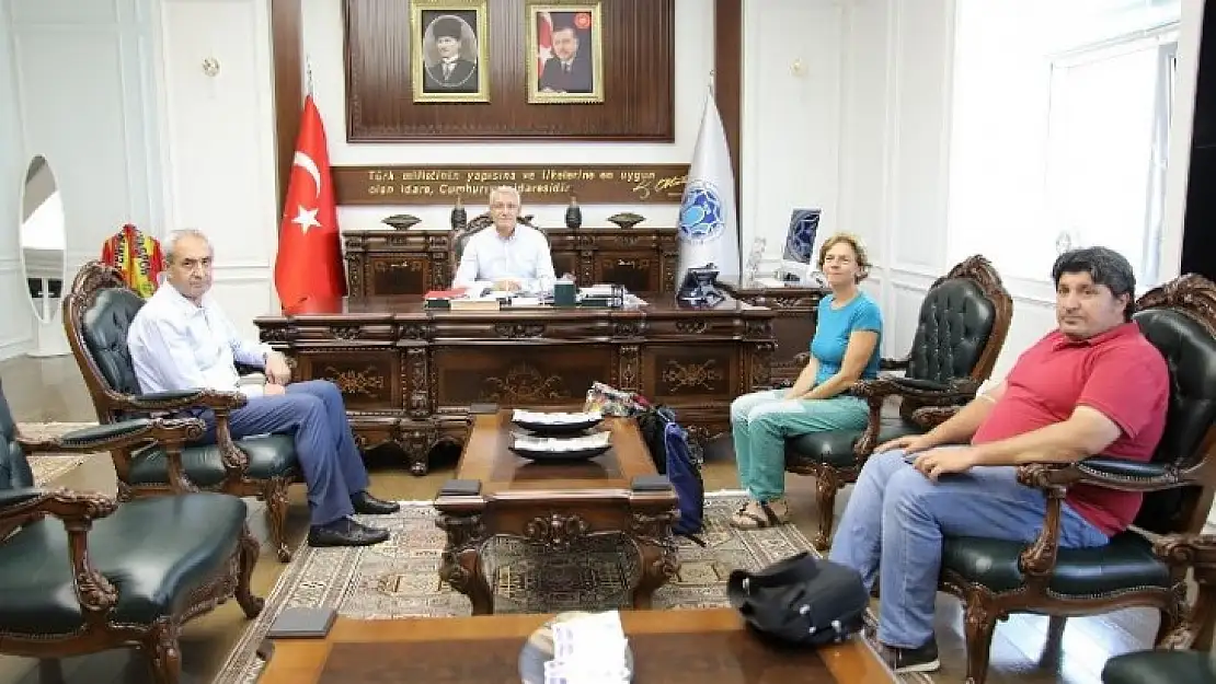 Başkan Güder'in Konuğu Kazı Heyeti Başkanı Restelli Oldu