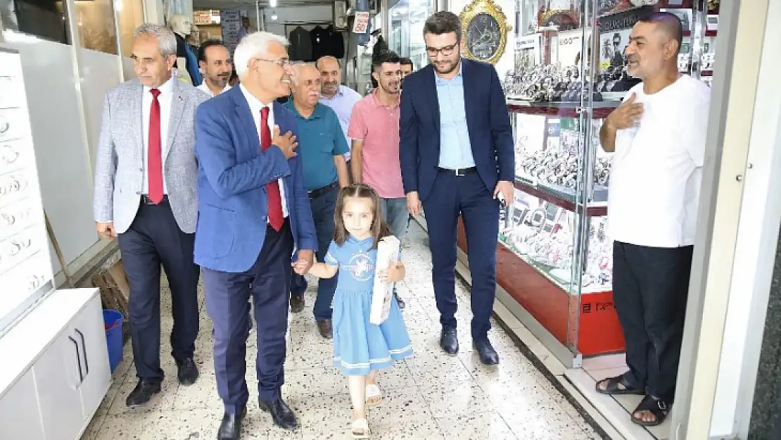 Başkan Güder, Mesaiye Esnaf Ziyaretiyle Başladı