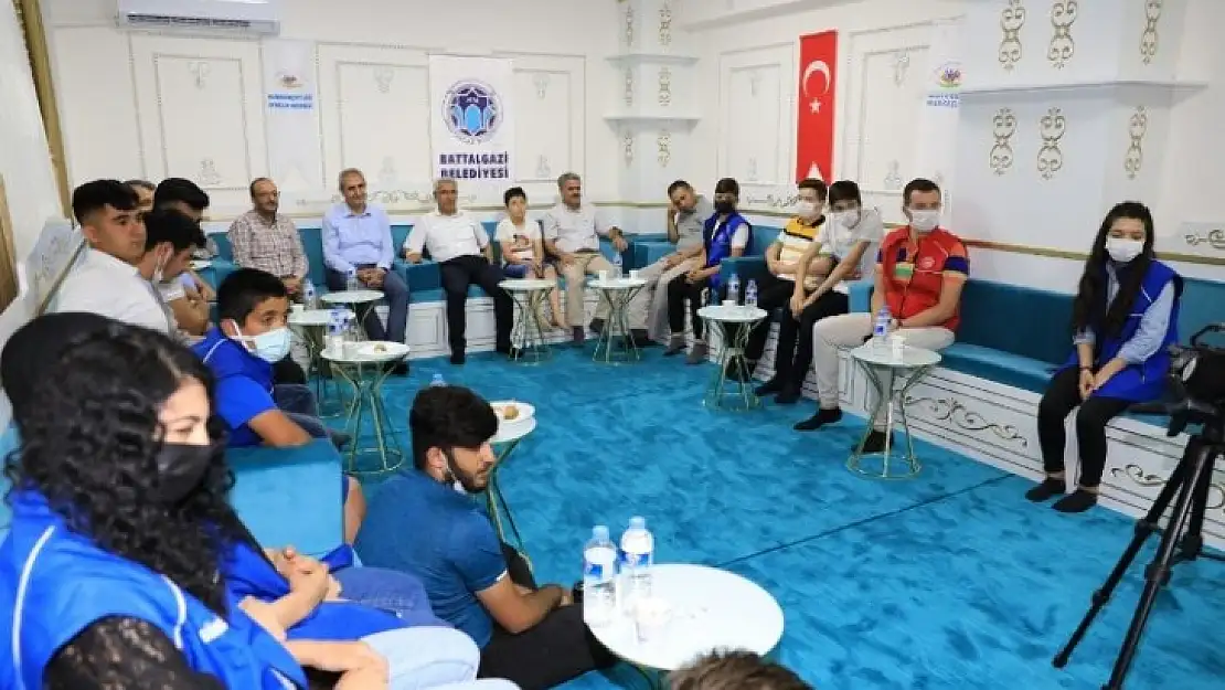 Başkan Güder, Türkiye'nin Geleceği Gençlerle Buluştu