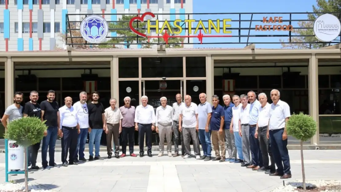 Başkan Güder, Veteriner Hekimlerle İstişare Toplantısı Gerçekleştirdi