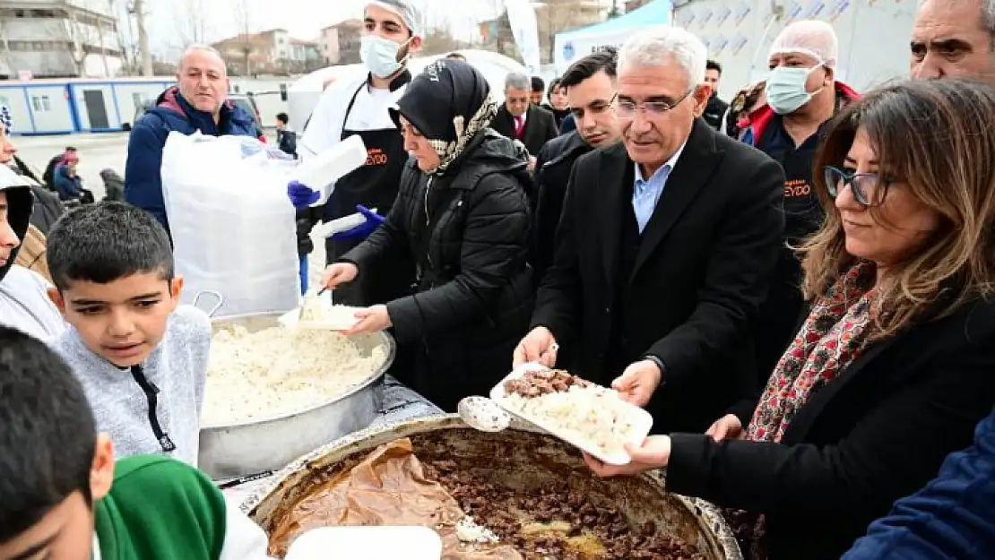 Başkan Güder' Zorluklar Paylaşılınca Daha Farklı Anlam Kazanıyor'