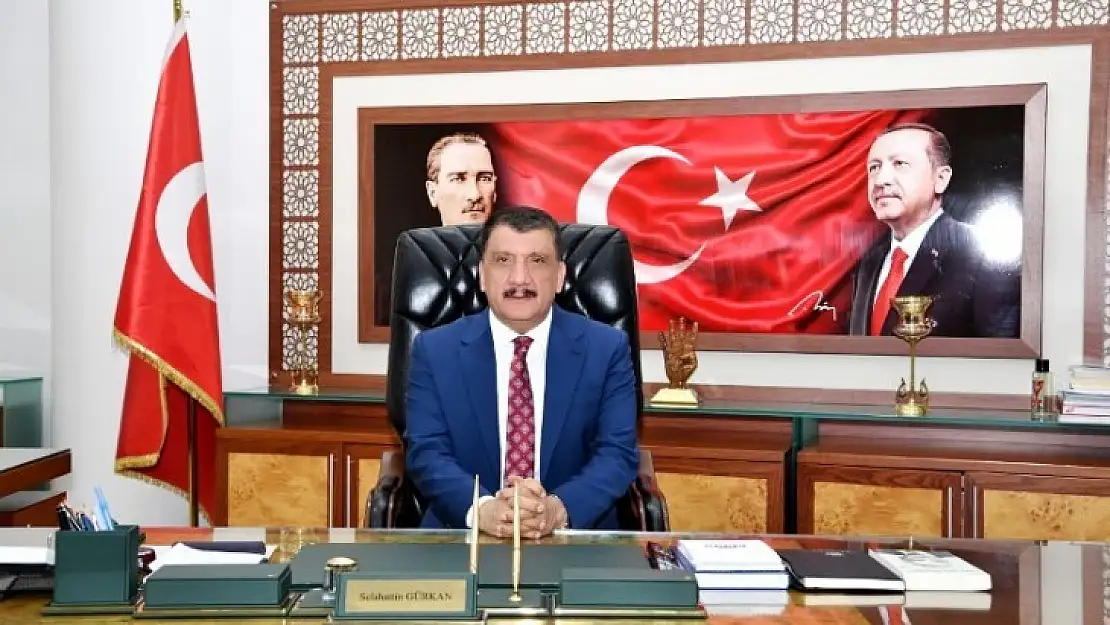 Başkan Gürkan' 23 Nisan Milletimizin Yeniden Dirilişinin Yazıldığı Tarihin Adıdır'