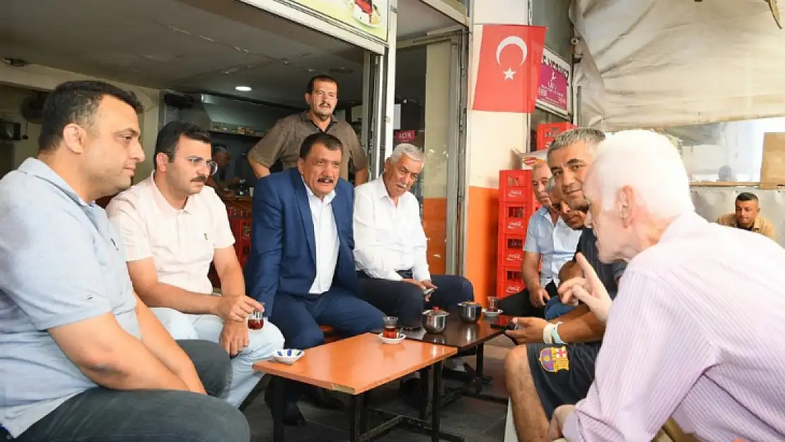 Başkan Gürkan'a Esnaflardan Hizmet Teşekkürü