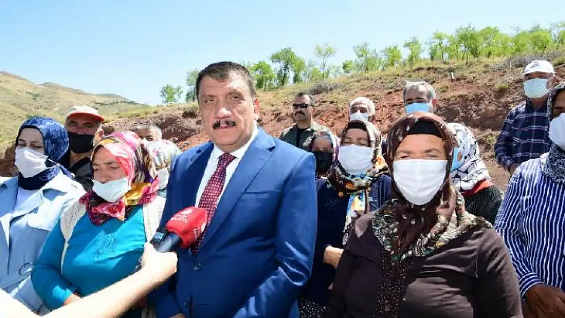Başkan Gürkan Ciritbelen ve Karıncalık'ta Yapılan Çalışmaları İnceledi