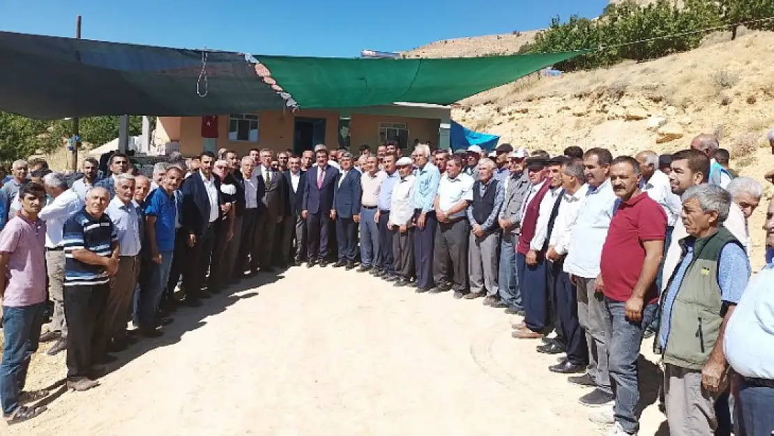 Başkan Gürkan'dan Yazıhan İlçesi Erecek Mahallesine Ziyaret