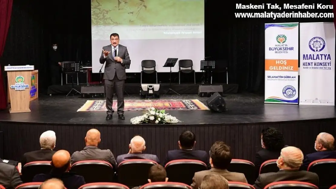 Başkan Gürkan: Niyazı Mısri'nin Eserlerinde İnsan Sevgisi, Birlik ve Beraberlik Vardır
