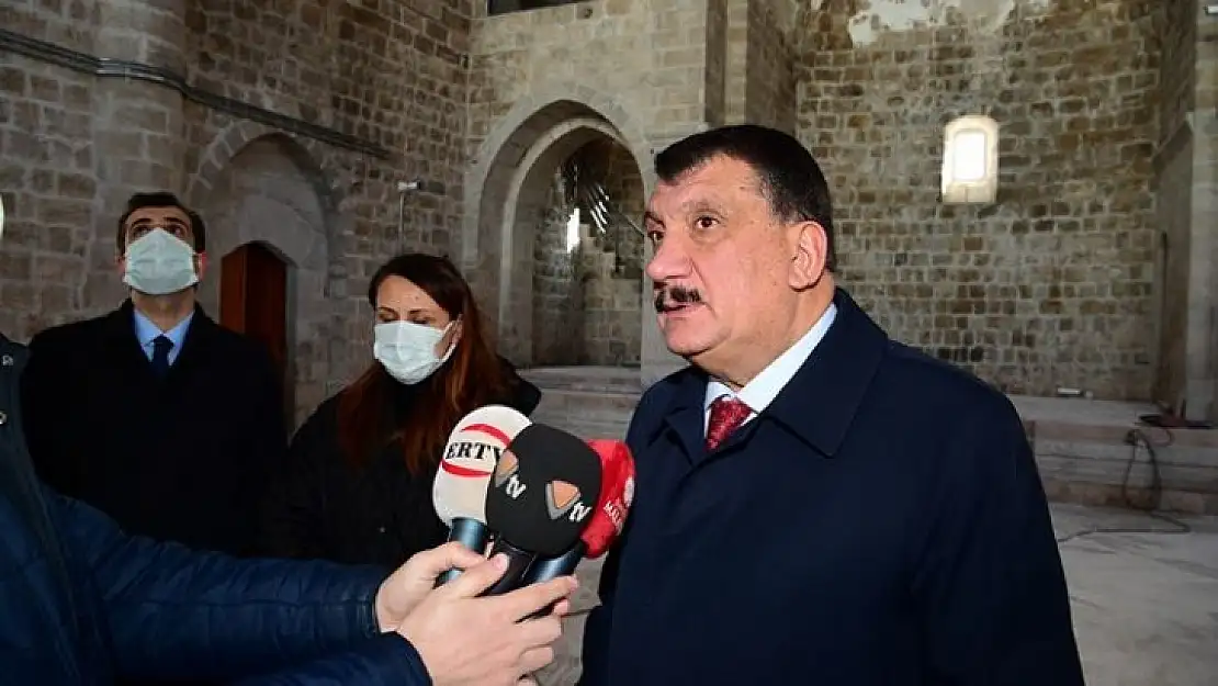 Başkan Gürkan Taşhoron Kilisesi'nde İncelemelerde Bulundu