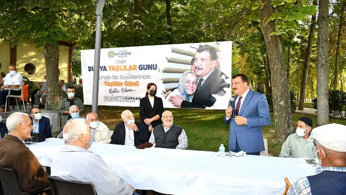 Başkan Gürkan, ' Yaşlılarımız Güngörmüş Tecrübeli İnsanlardır'