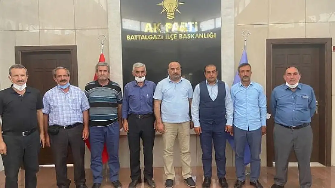 Başkan Kahveci Mahalle Başkanları İle Bir Araya Geldi