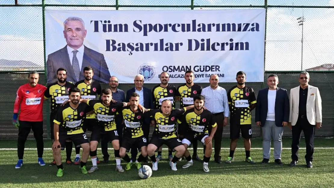 Battalgazi Belediyesi'nden Anlamlı Futbol Turnuvası