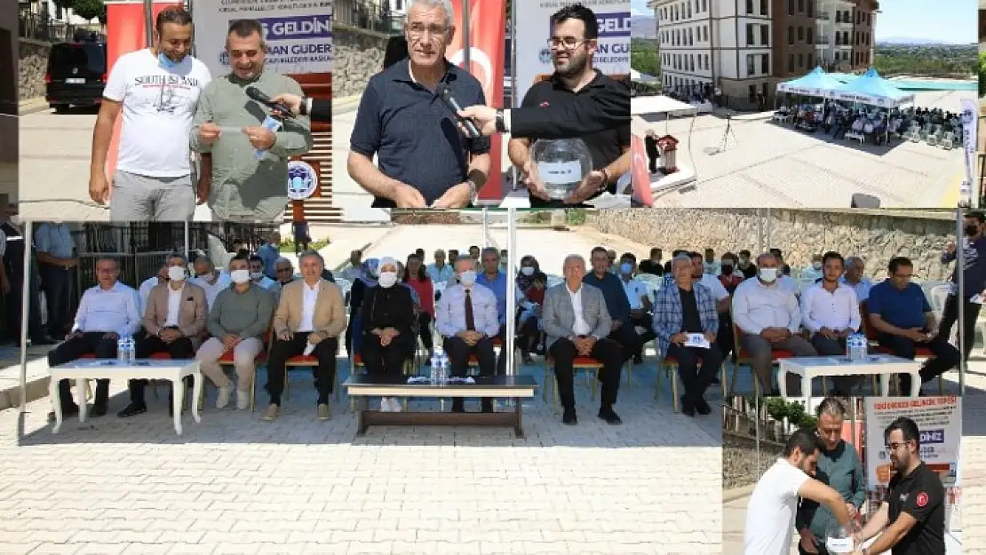 Battalgazi'deki Depremzedeler Köy Tipi Evlerine Kavuştu