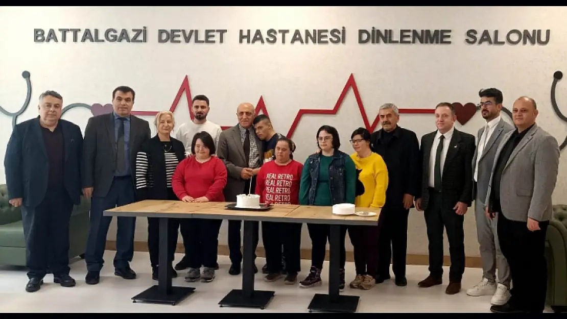 Battalgazi Devlet Hastanesi Yönetimi DOWN Sendromlu Çocukları Unutmadı