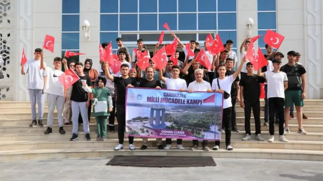 Battalgazili Gençler Milli Mücadele Kampına Uğurlandı