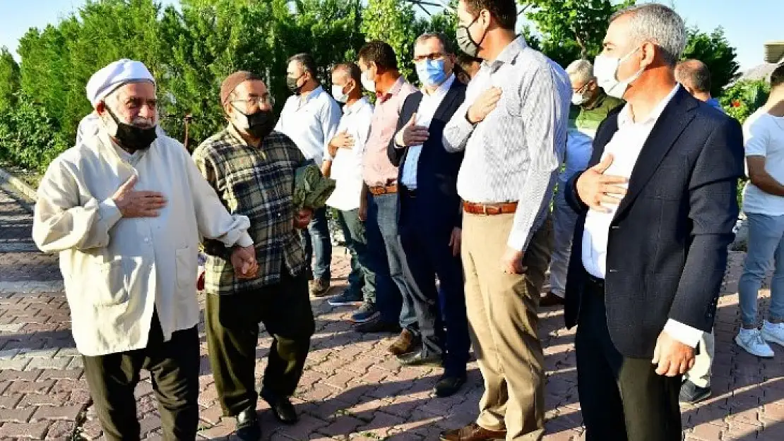 'Bayram Dostluğu, Sevgiyi ve Geleceği Paylaşmaktır'
